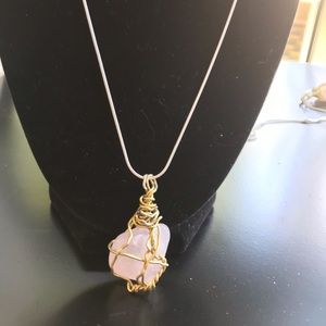 ⚡️Charged Rose Quartz necklace✨